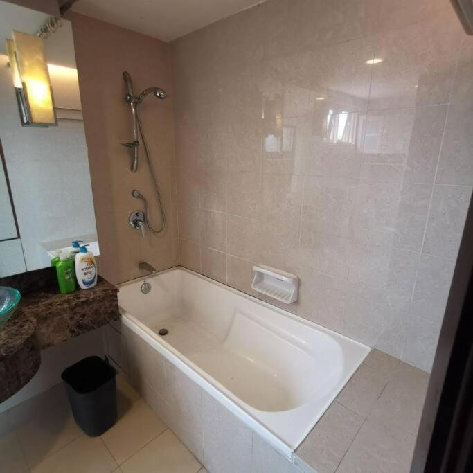 Sunway Lagoon Family Suites At Sunway Pyramid & Sunway Lagoon Kampong Penaga  Exterior foto
